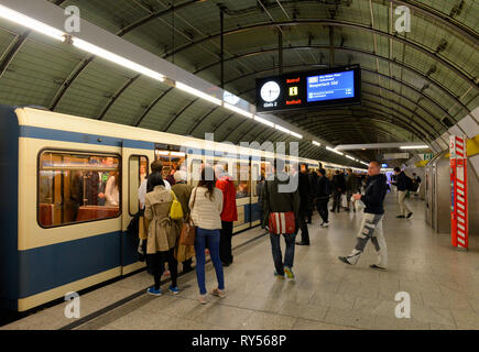 U-Bahnhof Odeonsplatz, Muenchen, Bayern, Deutschland Stockfoto