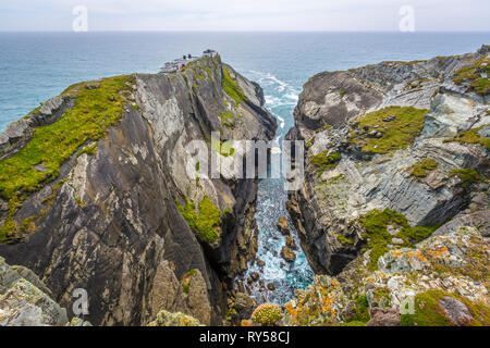 Mizen Head Klippen und Leuchtturm Museum Stockfoto