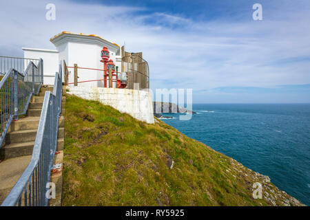 Mizen Head Klippen und Leuchtturm Museum Stockfoto