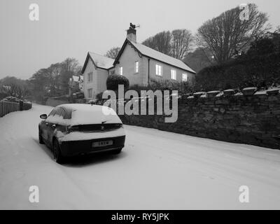 Salcombe im Schnee. Das Tier aus dem Osten hit South Devon im Jahr 2018 und für einige schöne Bilder gemacht. Stockfoto