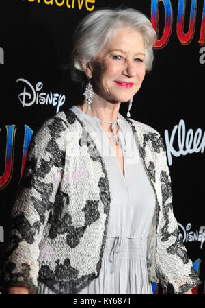 Hollywood, USA. 11 Mär, 2019. HOLLYWOOD, CA - 11. März: Schauspielerin Helen Mirren besucht Disney's 'Dumbo' Premiere am 11. März 2019 im El Capitan Theatre in Hollywood, Kalifornien. Credit: Barry King/Alamy leben Nachrichten Stockfoto
