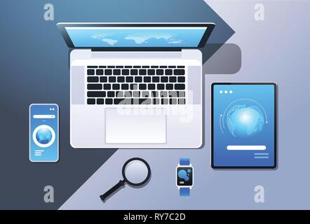 Cloud Computing Technology Network sync Konzept top Winkel View Desktop Laptop smartphone Tablet smart watch Bildschirm networking office Material horizontale Stock Vektor