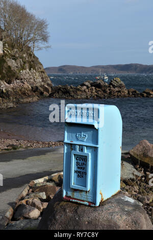 Cove slipway Ehrlichkeit Box; cove Hafen; Wester Ross; Schottland Stockfoto