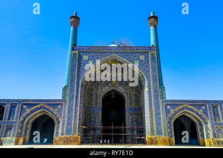 Isfahan Masjed-e-Jadid-e Schah Abbasi Großen königlichen Moschee Main Iwan Minarett Dome Tor Portal Stockfoto