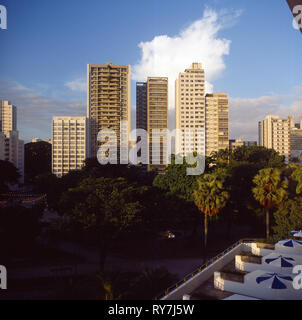 Städtelandschaft in Salvador, Brasilien 1980er Jahre. Eine Reise nach Salvador, Brasilien 1980 s Stockfoto