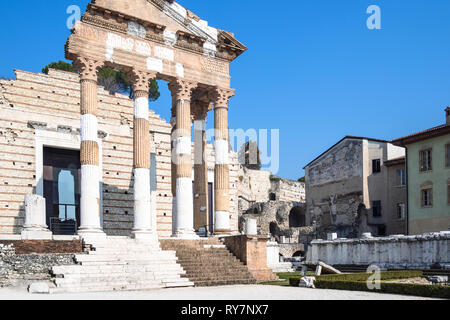 Reise nach Italien - antike römische Monument, das Capitolium der Brixia (Tempel der Kapitolinischen Trias in Brescia, Capitolium, Tempio Capitolino) Stockfoto