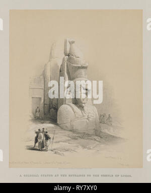 Ägypten und Nubien, Band I: Eine von Zwei kolossale Statuen von Ramses II. Eingang zum Tempel von Luxor, 1847. Louis Haghe (British, 1806-1885), F. G. Mond, 20 Threadneedle Street, London, nachdem David Roberts (British, 1796-1864). Farblithographie; Blatt: 38,2 x 40,7 cm (15 1/8 x 16 in.); Bild: 29,8 x 25,3 cm (11 3/4 x 9 15/16 in Stockfoto