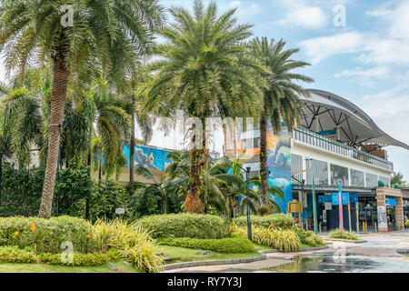 Sentosa Express Monorail Station am Palawan Beach, Sentosa Island, Singapur Stockfoto