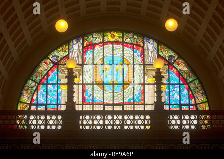 BRD, Hessen, Wiesbaden, Fenster im Foyer des Kurhäuser Stockfoto