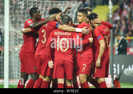 CHORZOW, Polen - 11. OKTOBER 2018: Fußball-Nationen League Division A Gruppe 3 match Polen vs Portugal 2:3. Spieler von Portugal nach dem Scoring Ziel. Stockfoto