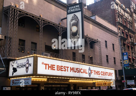 "Buch Mormon", Eugene O'Neill Theatre Marquee, Times Square, New York City, USA Stockfoto