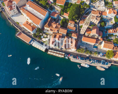 Luftaufnahme von perast Stadt in Montenegro Stockfoto