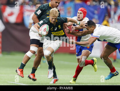 Vancouver, British Columbia, Kanada. 10 Mär, 2019. JC Pretorius #6 von Südafrika von REMI SIEGA #7 von Frankreich während der WM Finale am 2. Tag der HSBC Kanada Sevens auf BC Place am 10. März 2019 in Vancouver, Kanada, in Angriff genommen. Credit: Andrew Kinn/ZUMA Draht/Alamy leben Nachrichten Stockfoto