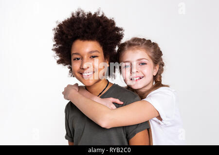 Gut zufrieden - suchen Kinder Zeit im Studio Stockfoto