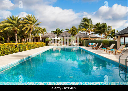 Der Swimming Pool im Tamarind Cove, Antigua' Stockfoto