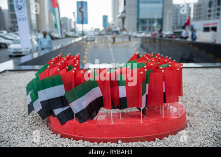 November 28, 2018 - Abu Dhabi, VAE: Bündel von kleinen VAE Fahnen Stockfoto