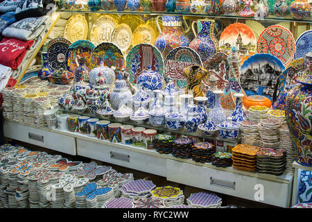 Souvenir Shop am Markt Eminönü Istanbul Türkei Stockfoto