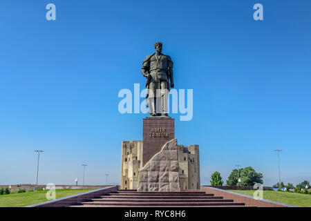 Shahrisabz Ak Saray White Palace Statue von Amir Temur Stockfoto