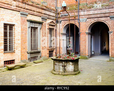 Auch in den Innenhof des Palazzo della Corgna - Città della Pieve, Umbrien, Italien Stockfoto