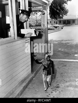 GRANT WILLIAMS, der unglaublich schrumpfende Mann, 1957 Stockfoto