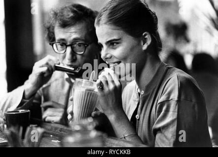 WOODY ALLEN, Mariel Hemingway, Manhattan, 1979 Stockfoto
