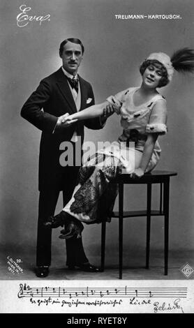Theater/Theater der Jahrhundertwende, Louis Treumann, Louise Kartousch, in 'Eva', von Franz Lehar, Postkarte, Wien, 1911, Additional-Rights - Clearance-Info - Not-Available Stockfoto