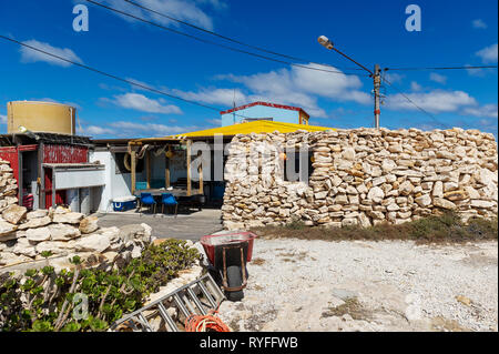 Pigeon Island in der Wallabi Group. Die Houtman Abrolhos Inseln liegen 60 Kilometer vor der Küste von Geraldton in Western Australia. Es gibt 122 pri Stockfoto