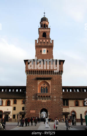 Der Torre del Filarete, Burg Sforza, Mailand, Italien Stockfoto