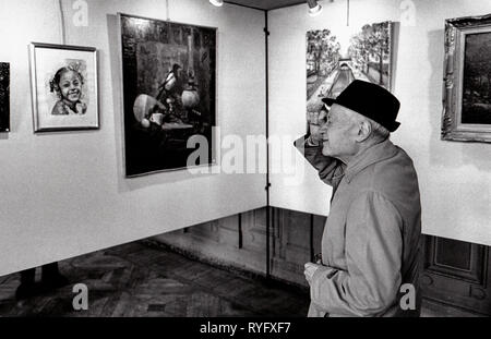 Kunst Ausstellung in Buttes Chaumont, 19. Arrondissement Rathaus, Paris, Frankreich Stockfoto