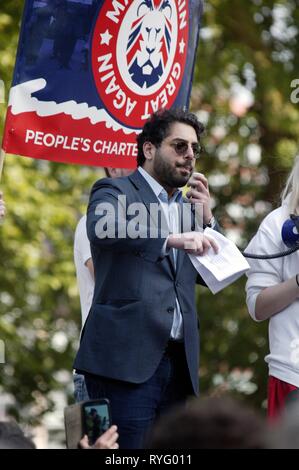 Raheem Kassam an der Freien Tommy Protest in London Stockfoto