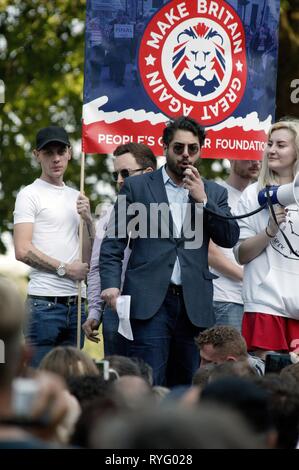 Raheem Kassam an der Freien Tommy Protest in London Stockfoto