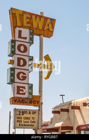 Route 66 westlich von Santa Rosa, California zu Winslow, Arizona. Stockfoto