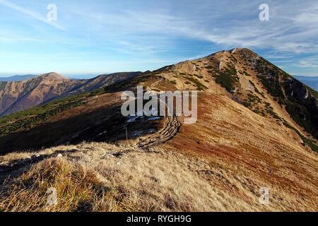 Herbst Berg in der Slowakei Landschaft - Mala Fatra Stockfoto