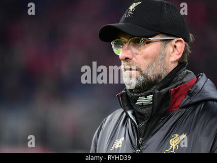 München, Deutschland. 13 Mär, 2019. Fussball: Champions League, K.o.-Runde, Achtelfinale, Rückspiel: FC Bayern München - FC Liverpool in der Allianz Arena. Liverpool Trainer Jürgen Klopp ist etwa im Stadion zu spielen. Foto: Peter Kneffel/dpa Stockfoto