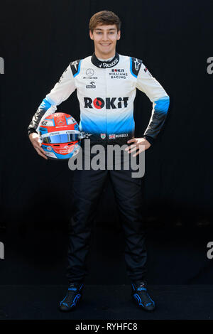 Albert Park, Melbourne, Australien. 14 Mär, 2019. George Russell (GBR) # 63 von der Williams Racing Team stellt für sein Portrait an der 2019 australischen Formel 1 Grand Prix im Albert Park in Melbourne, Australien. Sydney Low/Cal Sport Media/Alamy leben Nachrichten Stockfoto