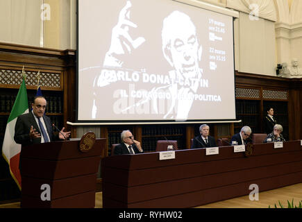 Foto Fabio Cimaglia/LaPresse 14-03-2019 Roma Politica Senato. Sala Koch-Convegno su Carlo Donat Cattin Nella foto l'intervento del Ministro dei Beni Culturali Alberto Bonisoli Foto Fabio Cimaglia/LaPresse 14-03-2019 Roma (Italien) Politik Senat. Koch Halle - Tagung über Carlo Donat Cattin Im pic Alberto Bonisoli Stockfoto