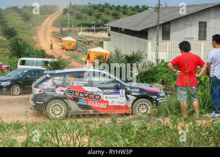 Subaru Impreza WRX am malaysischen Auto Rally Championship 2015, Johor, Malaysia Stockfoto