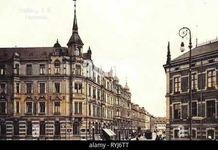 Gebäude in Freiberg (Sachsen), Straßenbeleuchtung in Sachsen, Straßenbahnen in Freiberg, 1908, Landkreis Mittelsachsen, Freiberg, Poststraße, Deutschland Stockfoto