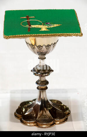 Römisch-katholische Messe. Eucharistie: Tabelle von Wort und Sakrament. Frankreich. Stockfoto