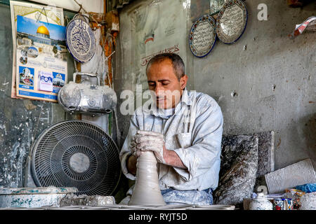 Potery albahaa Keramik und Glas blasen Fabrik in Hebron, West Bank, Palästina. Stockfoto