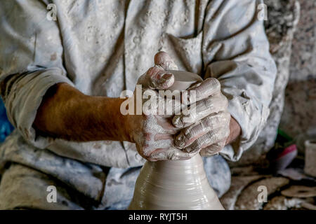 Potery albahaa Keramik und Glas blasen Fabrik in Hebron, West Bank, Palästina. Stockfoto