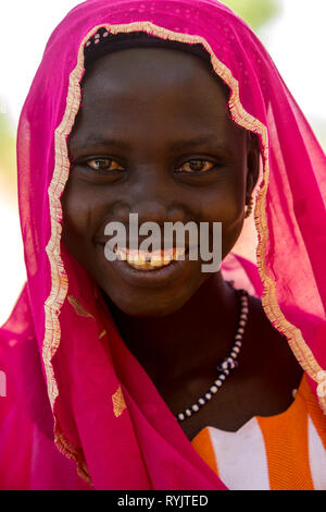 Lächelnde Frau im Norden von Togo. Stockfoto