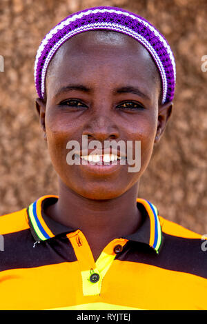 Lächelnde Frau im Norden von Togo. Stockfoto