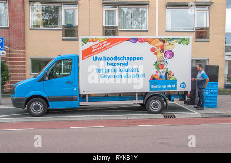 AH Supermarkt Service zu Hause in Amsterdam Die Niederlande 2018 Stockfoto