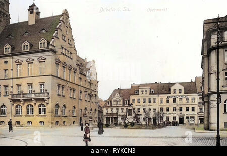 Gebäude in Döbeln, Rathaus in Döbeln, Kriegerdenkmäler in Sachsen, 1915, Landkreis Mittelsachsen, Döbeln Obermarkt, Deutschland Stockfoto