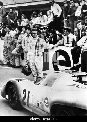 STEVE MCQUEEN, LE MANS, 1971 Stockfoto