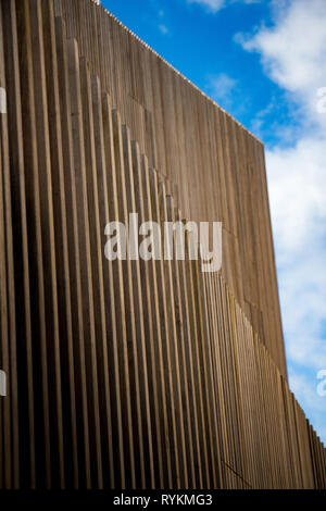 Moderne braun Holz- Architektur Konzept Hintergrund patern Stockfoto