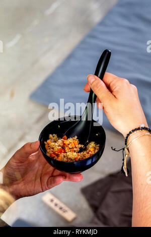 Zen sesshin (Retreats) in Paris, Frankreich. Mahlzeit. Stockfoto