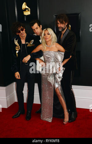 61. jährlichen Grammy Awards mit: Anthony Rossomando, Lady Gaga, Andrew Wyatt, Mark Ronson Wo: Los Angeles, Kalifornien, Vereinigte Staaten, wenn: 10. Feb. 2019 Credit: FayesVision/WENN.com Stockfoto