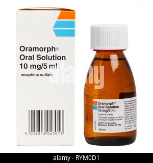 Eine Flasche Oramorph orale Lösung Morphium Sulfat auf weißem Hintergrund Stockfoto